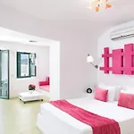 Hotel Avant Garde