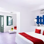 Hotel Avant Garde