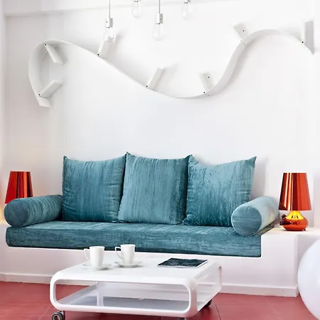 Hotel Avant Garde