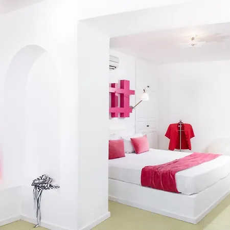 Avant Garde Akrotiri (Santorini)