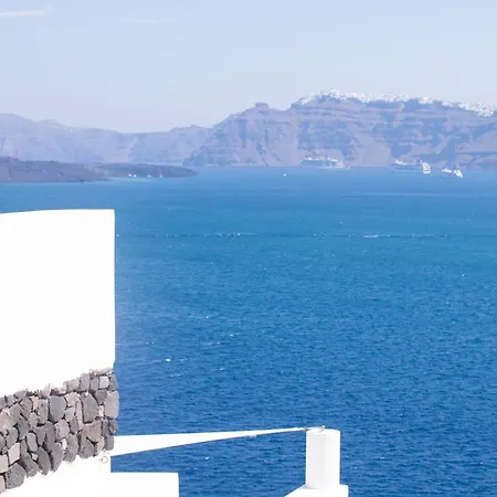 酒店 前卫套房酒店 Akrotírion