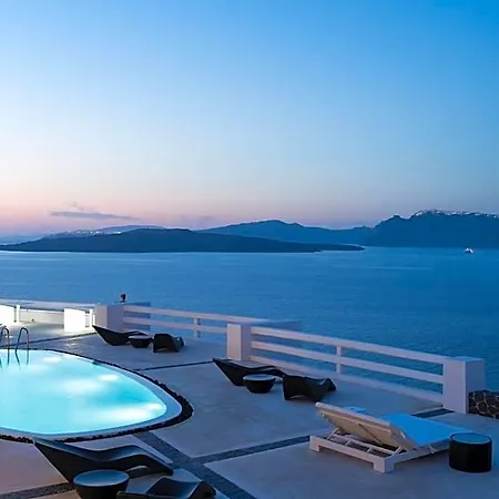 Hotel Avant Garde 4*