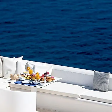 Hotel Avant Garde 4*