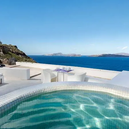 Avant Garde Hotel 4*