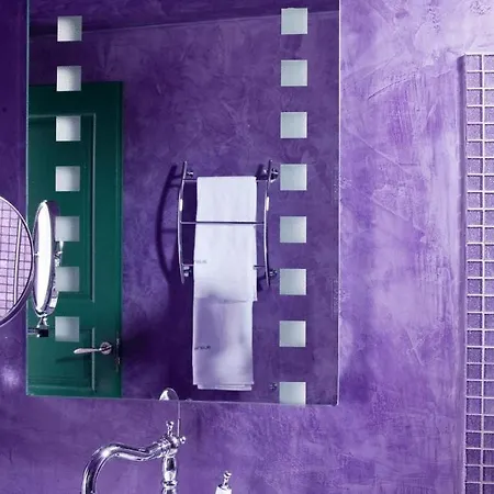 Hotel Avant Garde