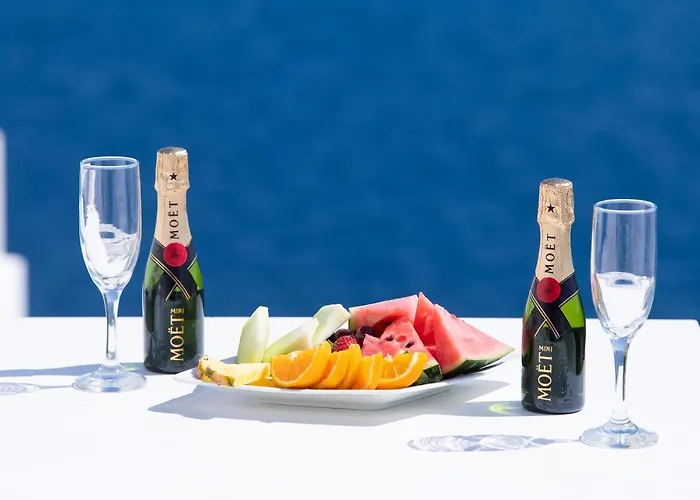 Avant Garde 4* Akrotiri (Santorini)