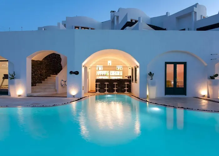 Avant Garde Hotel 4*