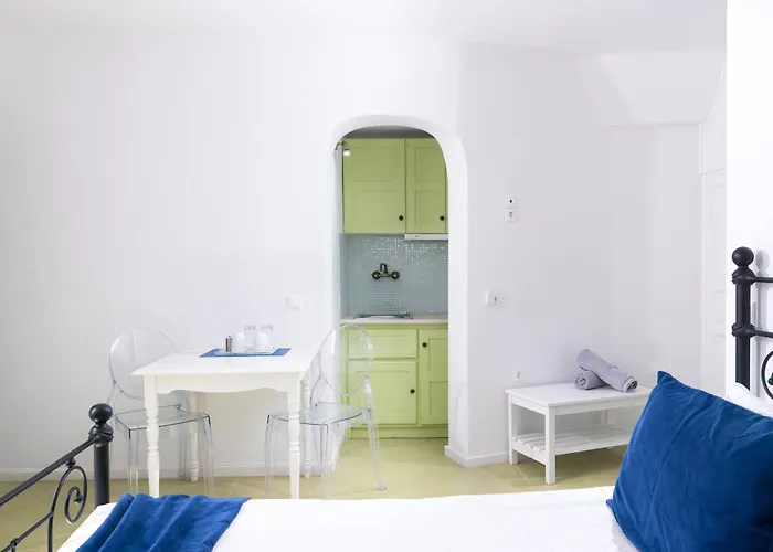 Hotel Avant Garde 4*