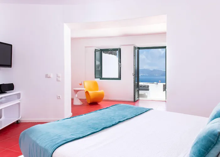 Hotel Avant Garde 4*