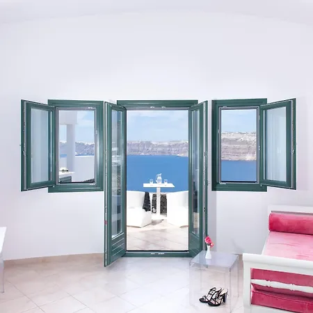Avant Garde Hotel Akrotírion