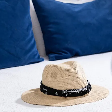 Hotel Avant Garde Akrotírion