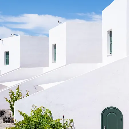 Avant Garde Hotel 4*