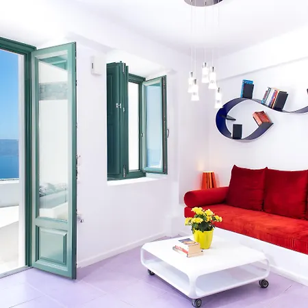 Avant Garde Hotel 4*