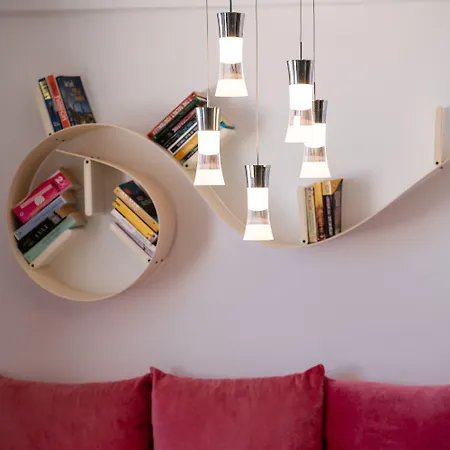 Avant Garde Hotel 4*