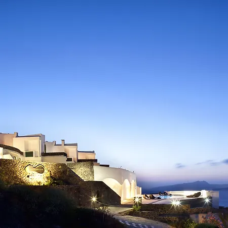 Avant Garde Hotel 4*